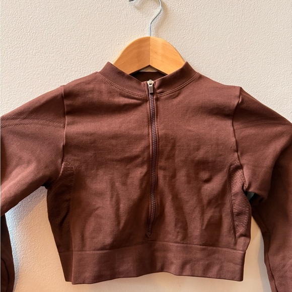 CDM Quarter Zip Mock Neck Crop Top - Picture 4 of 9